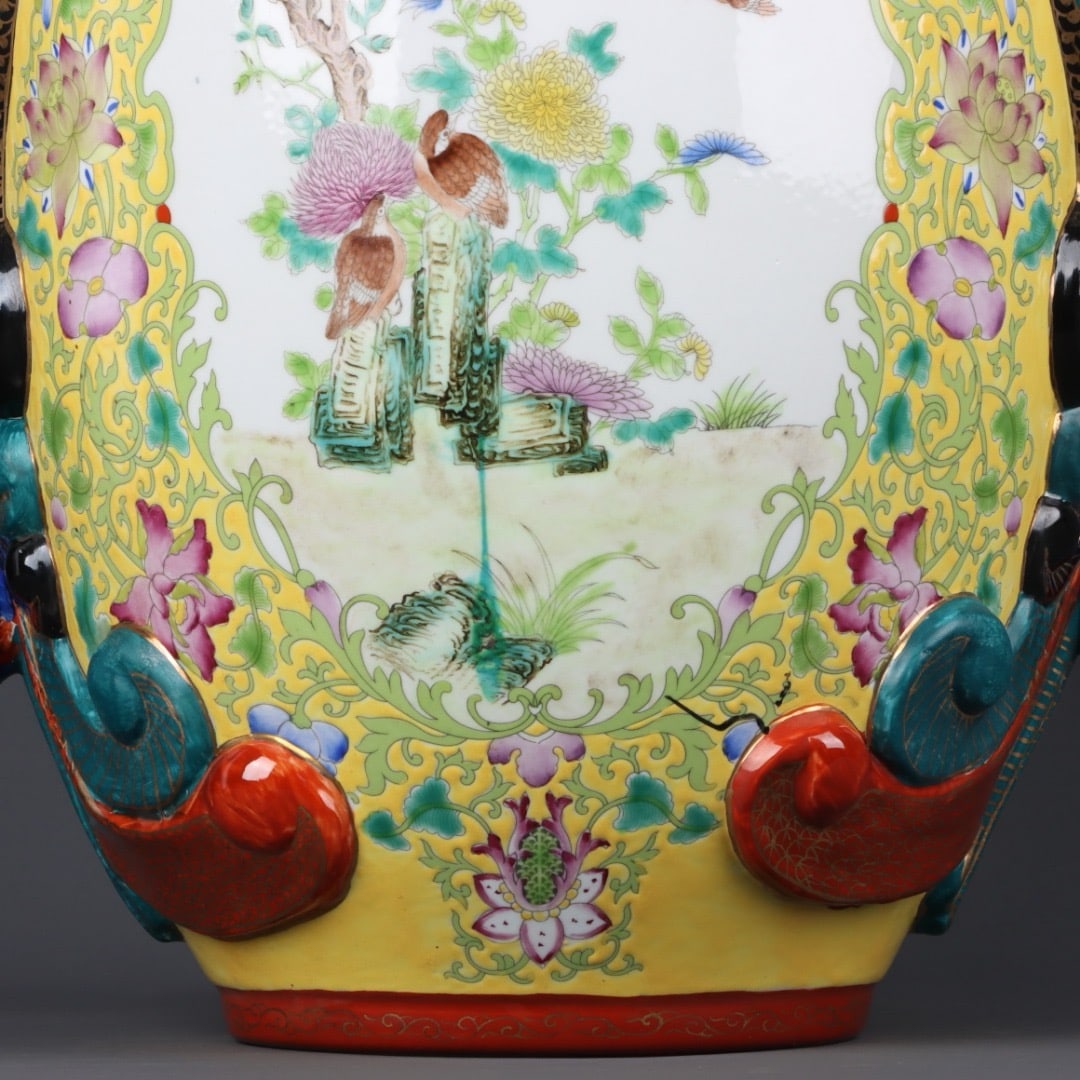 A Exquisite Enamel Gilt Flower and Bird Pattern Phoenix-Ears Jar - 6