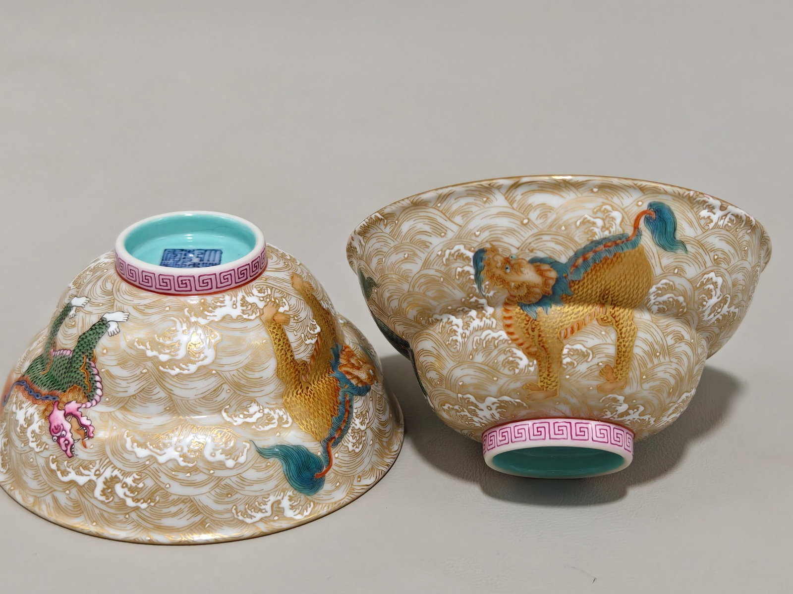 A pair of Exquisite Famille-Rose Painted Gold Auspicious Beast Pattern Cup - 5