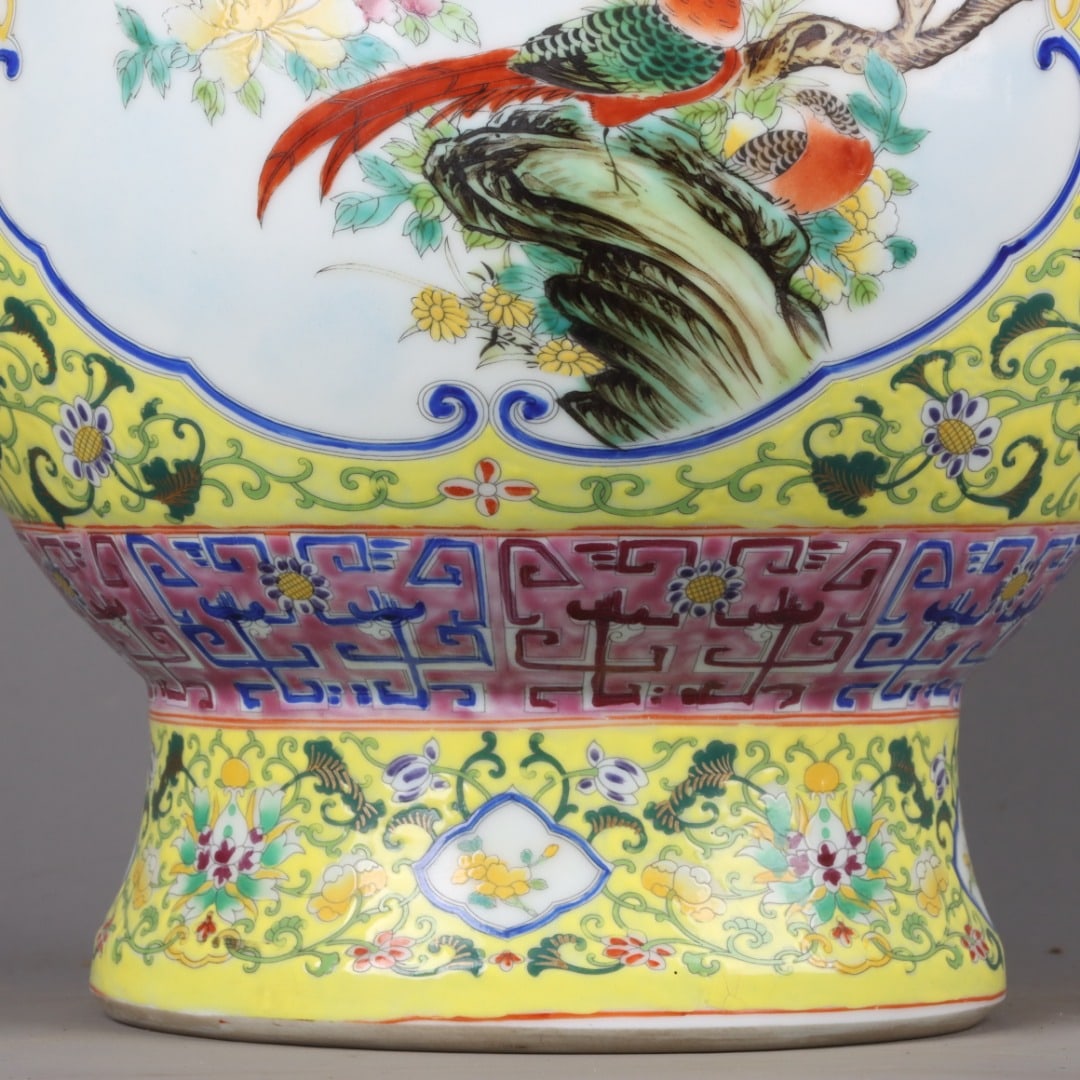 A Exquisite Enamel Gilt Flower and Bird Pattern Ewer - 6