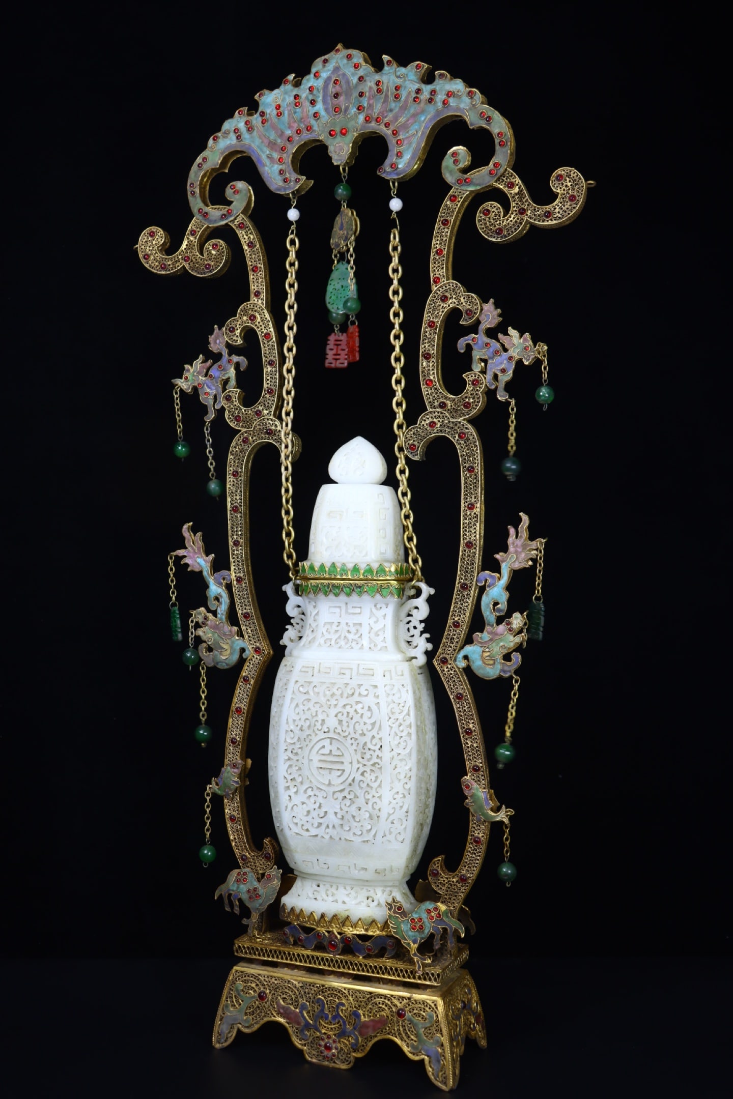 A Exquisite Hotan Jade Cloisonne Interlocking Branch Pattern Chain Vase - 4