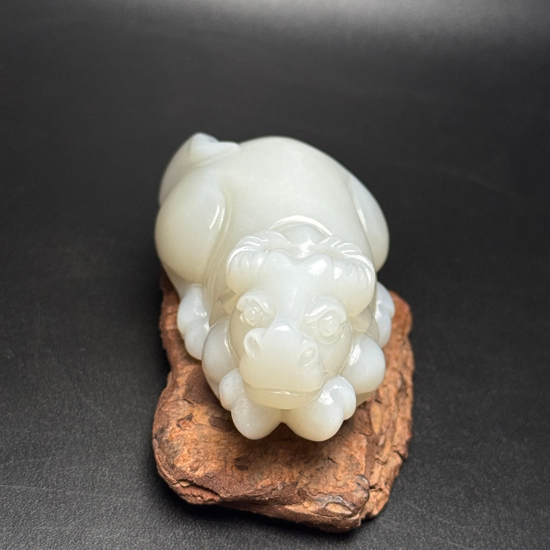 A Exquisite Hotan Jade Buffalo Handheld Carving - 3
