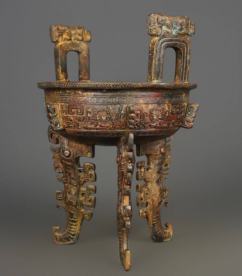 A Exquisite Bronze Tripod Censer - 5