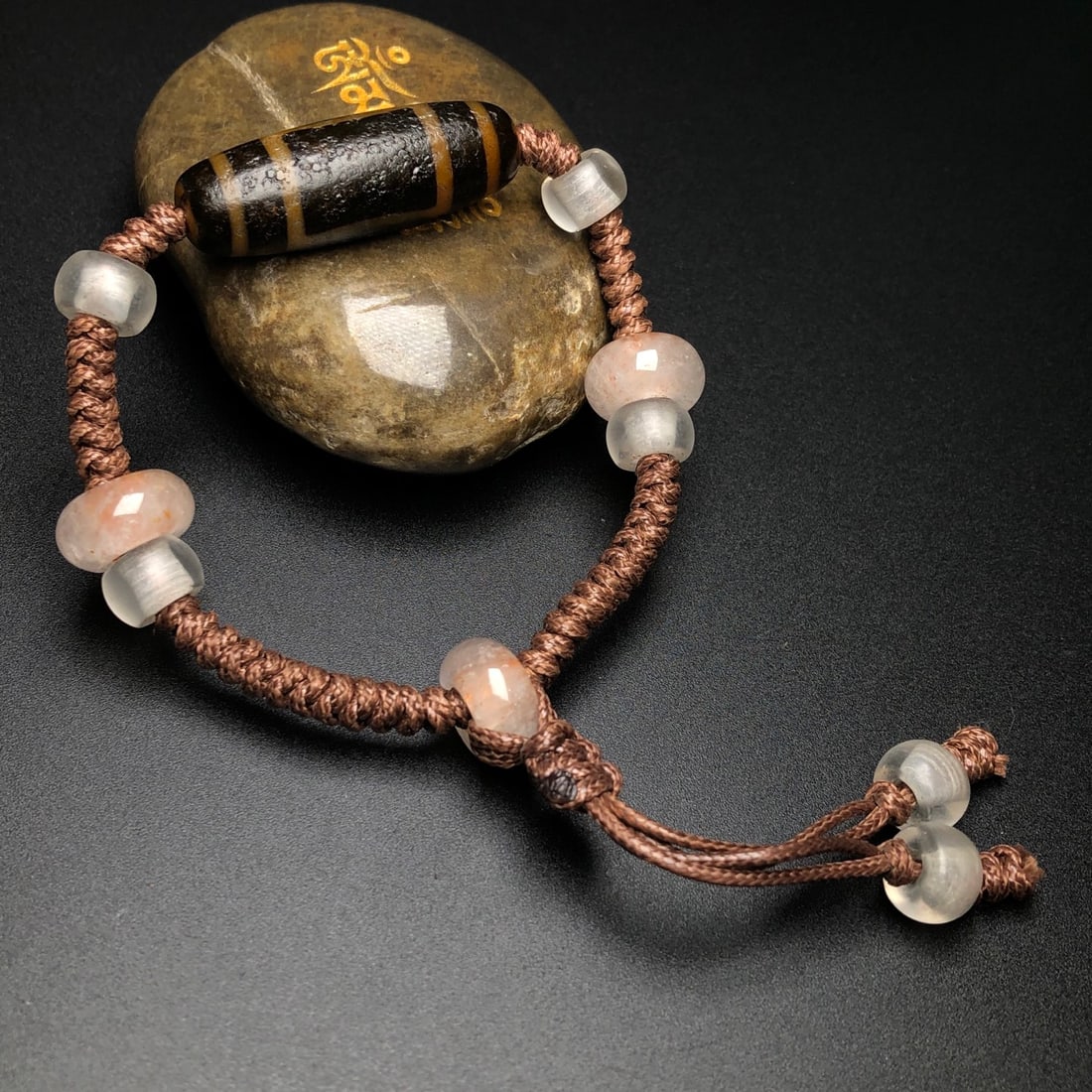 A Exquisite Dzi bead Crystal Beads Bracelets - 2