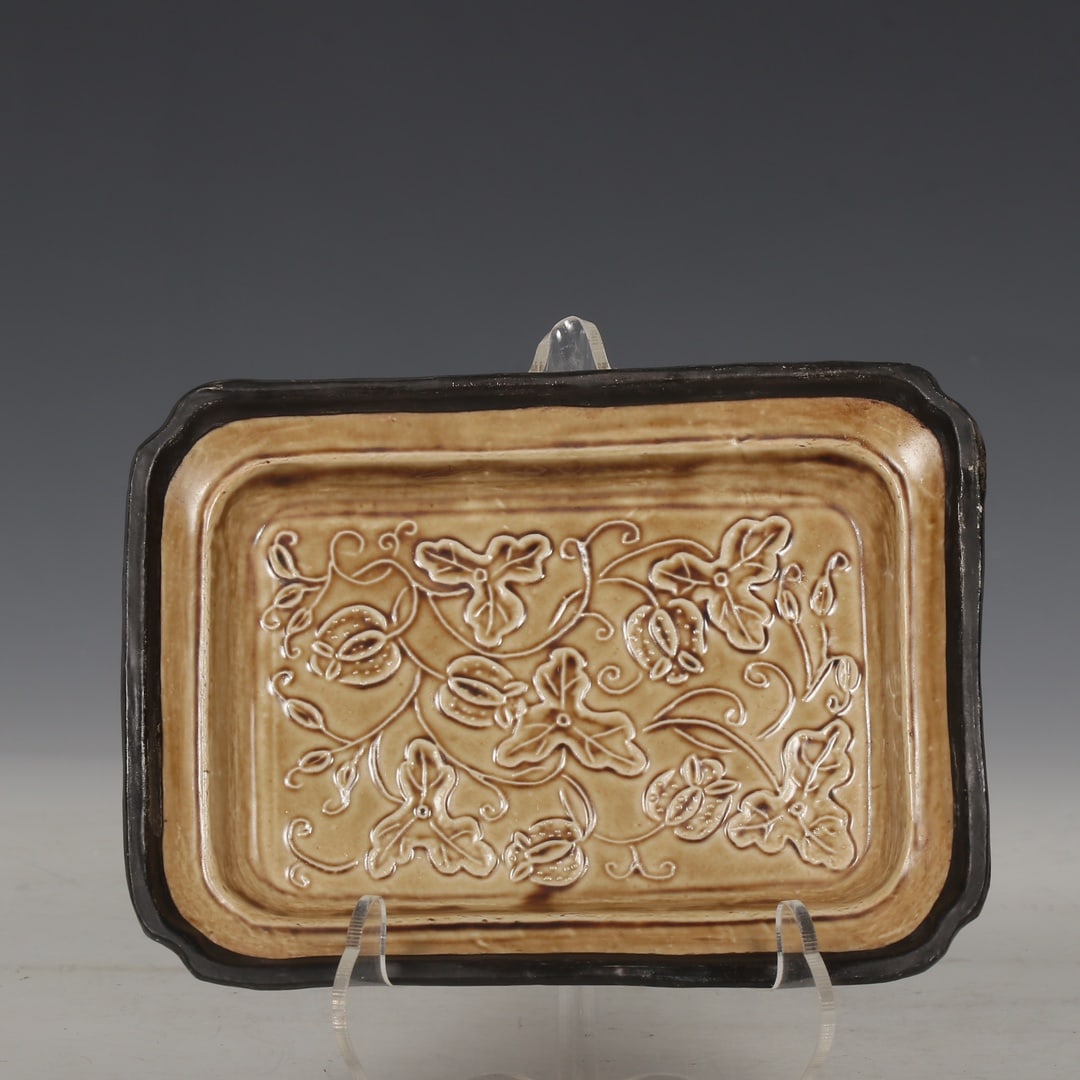 A Exquisite Ding Yao Brown Color Silver Mounted Mouth Pumpkin Pattern Plate, With An Imperial Poem: A Exquisite Ding Yao Brown Color Silver Mounted Mouth Pumpkin Pattern Plate, With An Imperial Poem By Emperor Qianlong,Song Dynasty, China,Size:0.8inx5.7in