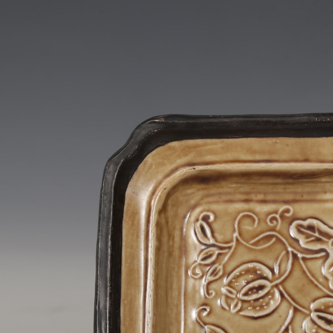 A Exquisite Ding Yao Brown Color Silver Mounted Mouth Pumpkin Pattern Plate, With An Imperial Poem - 2