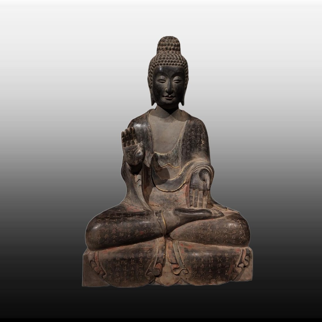 A Exquisite Limestone Buddha statue Ornament: A Exquisite Limestone Buddha statue Ornament,Ming Dynasty, China,Size:33.9inx20.9inx15in,Weight:130000g 青石佛像摆件,中国明代