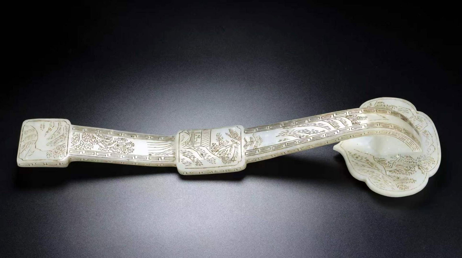 A Exquisite Hotan Jade Ruyi - 5