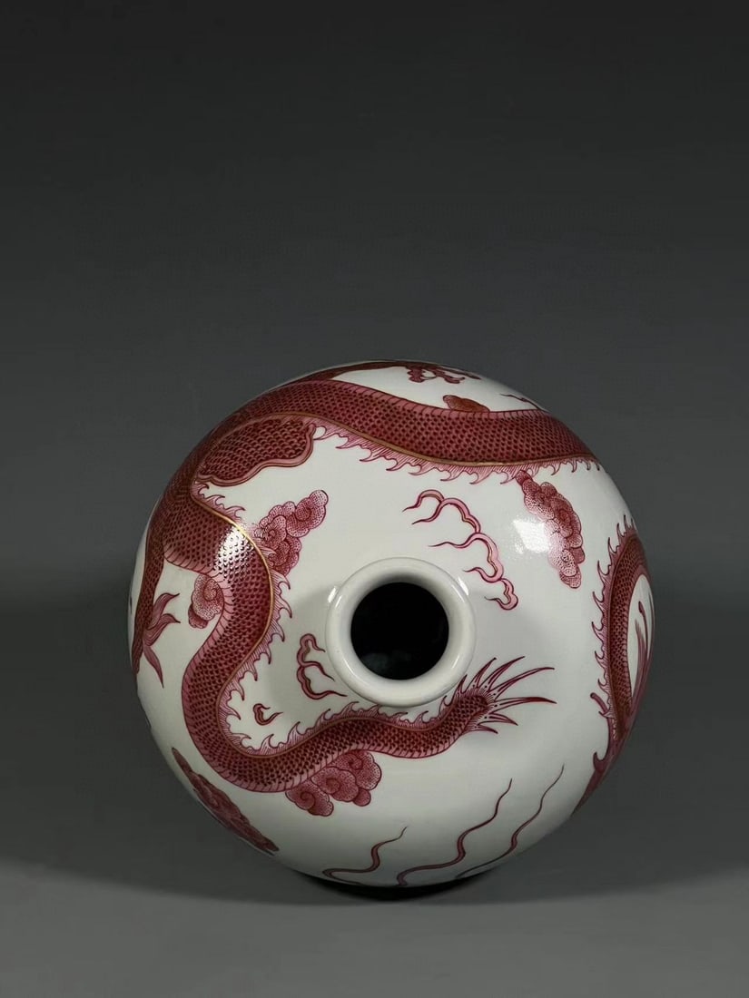 A Exquisite Ruby Red-Glazed Dragon Pattern Vase - 8