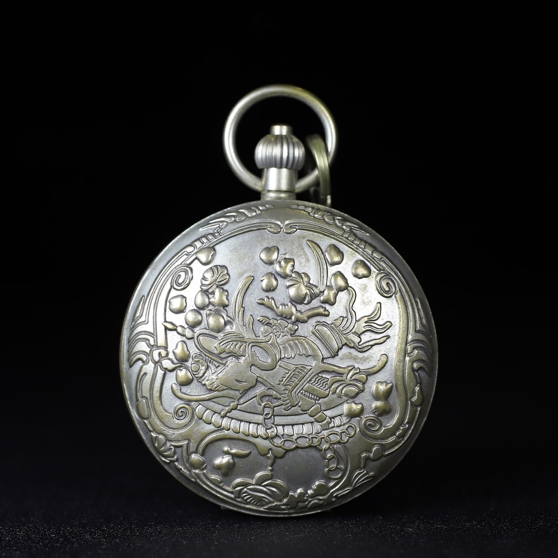 A Exquisite Silver Double Opening Pocket Watch: A Exquisite Silver Double Opening Pocket Watch,Qing Dynasty, China,Size:2.2in 银制双开怀表,中国清代