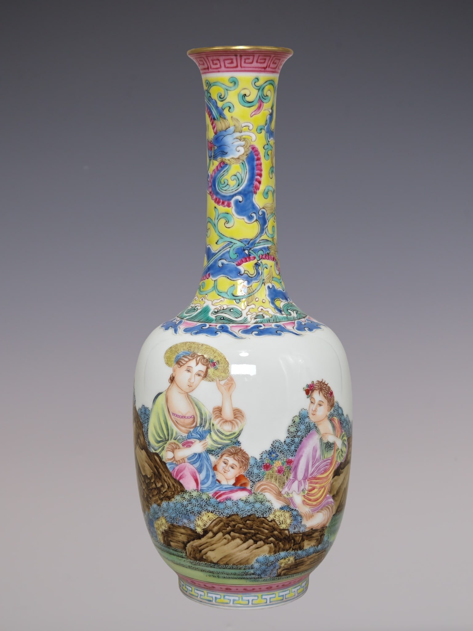 An Exquisite Enamel Character and Story Pattern Vase: An Exquisite Enamel Character and Story Pattern Vase Qing Dynasty, China Qianlong Four-character Mark Size:8.5inx3.5in珐琅彩西洋人物长径瓶 &