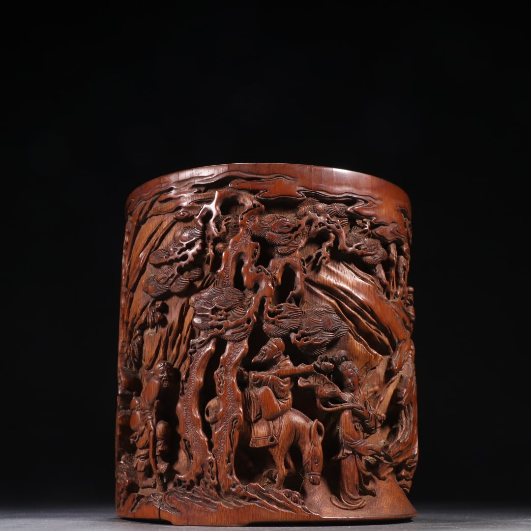 An Exquisite Bamboo Character and Story Pattern Brush Pot: An Exquisite Bamboo Character and Story Pattern Brush Pot Qing Dynasty, China Size:6.9inx6.5in Weight:555.8g竹雕人物故事笔筒 中国清