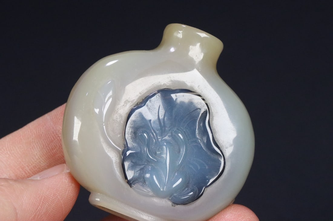 An Exquisite Agate Frog Pattern Snuff Bottle - 8