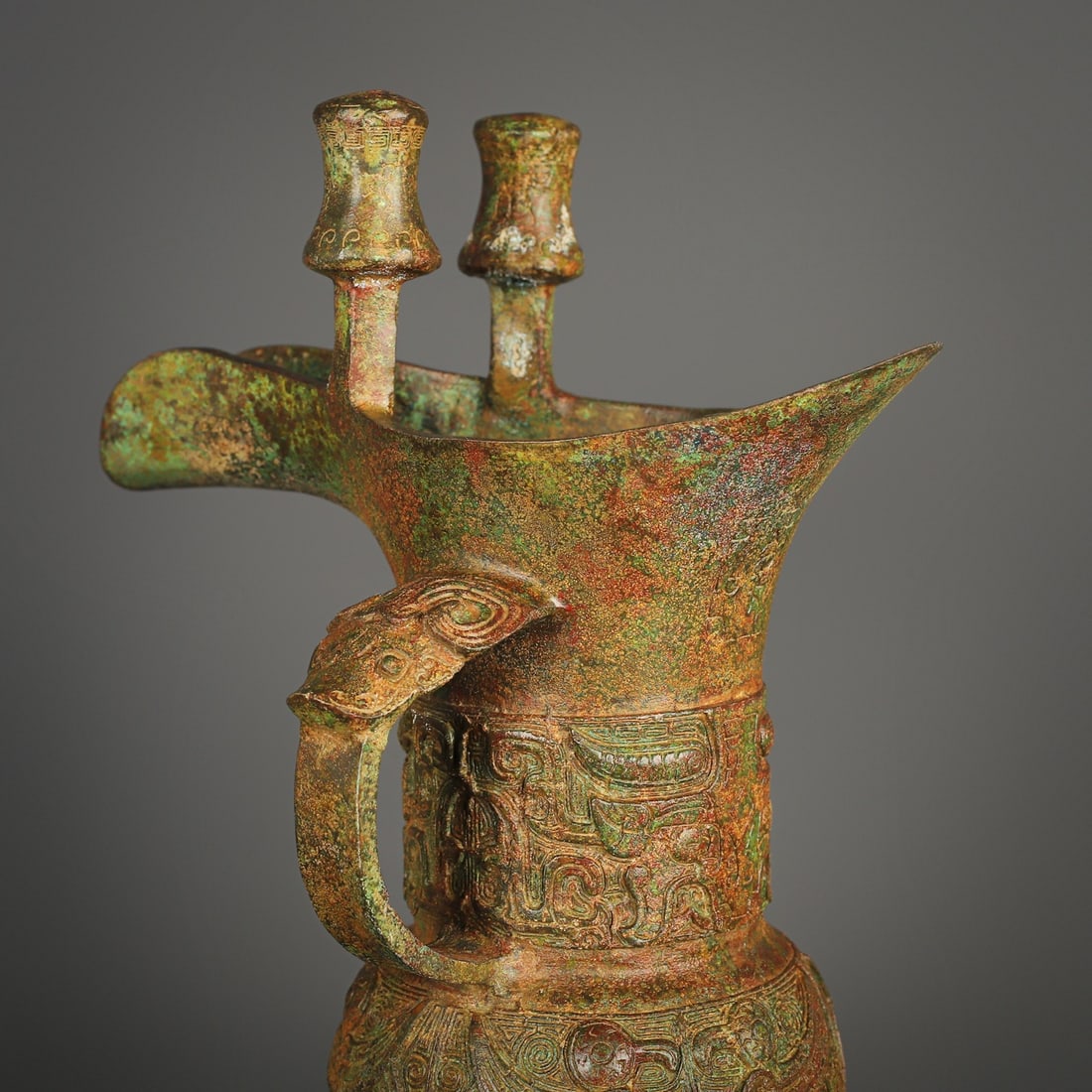 An Exquisite Bronze Beast-Face Pattern Goblet - 4