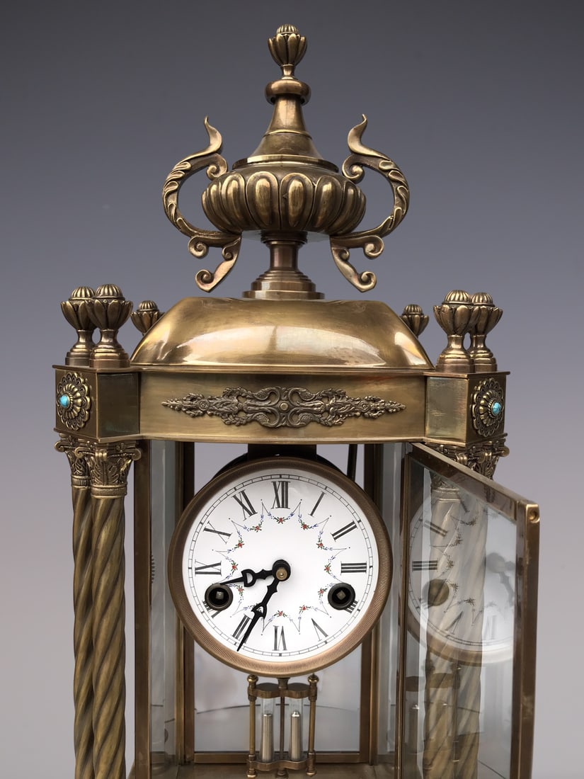 An Exquisite Bronze Clock - 8