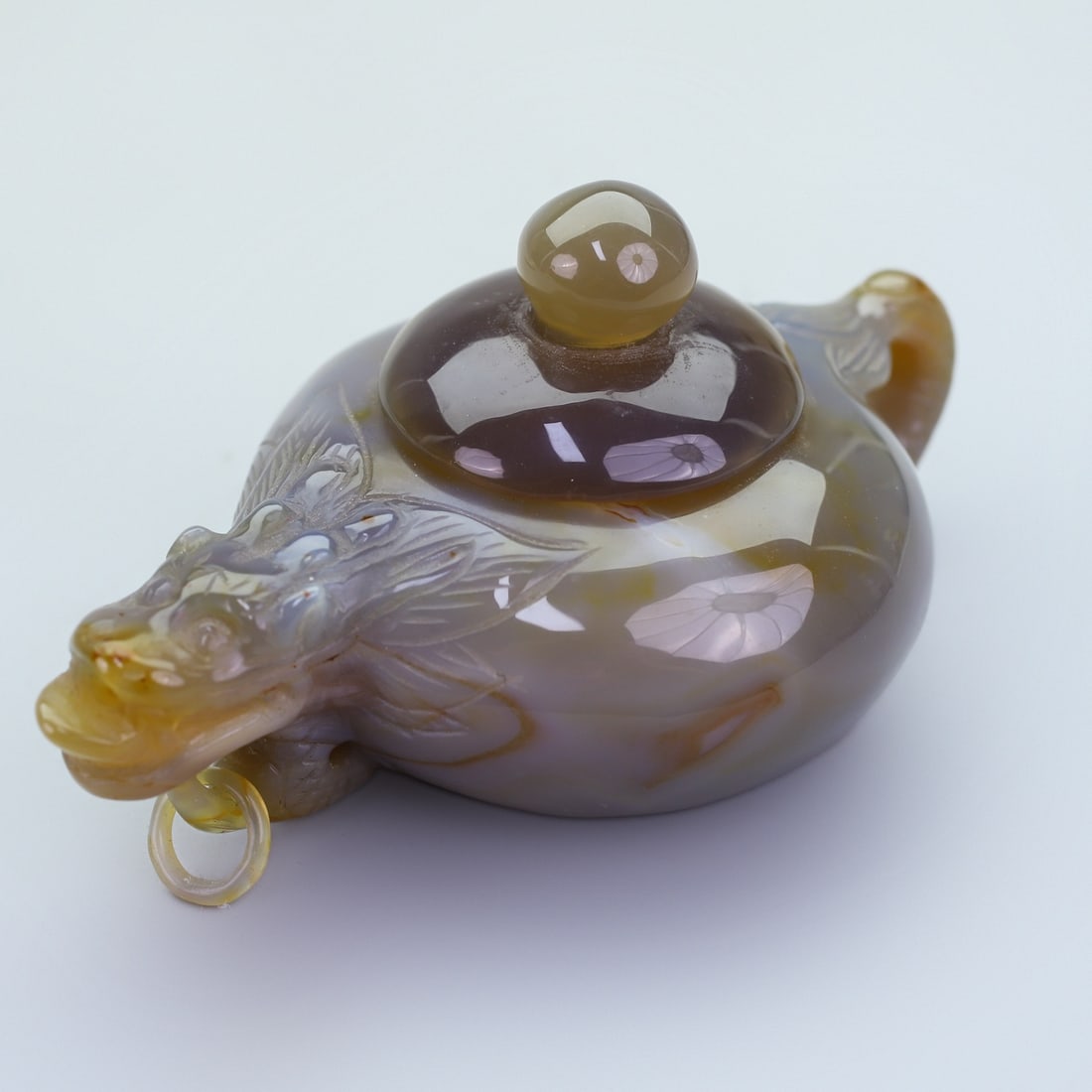 A Exquisite Agate Dragon Head Bottle - 10