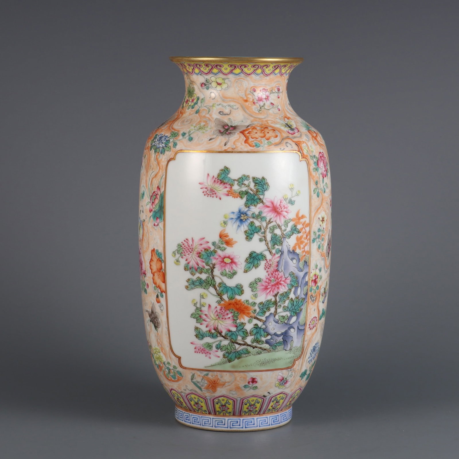 A Exquisite Stone-Grain Famille-Rose Flower and Butterfly Pattern Vase: A Exquisite Stone-Grain Famille-Rose Flower and Butterfly Pattern Vase,Qing Dynasty, China,Qianlong Six-character Mark,Size:10.8inx5.1inx3.9in 石纹釉粉彩蝴蝶&