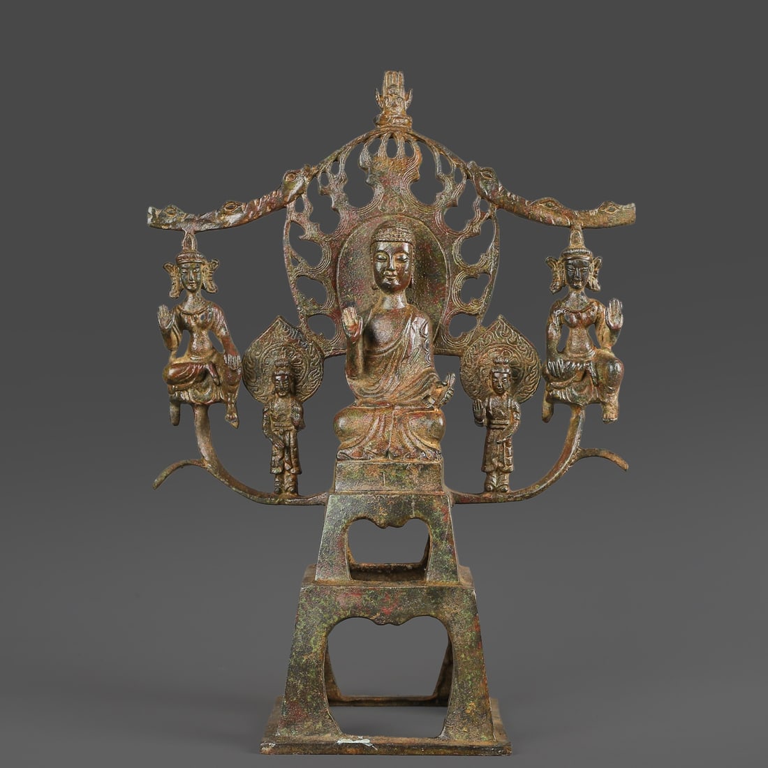 A Exquisite Bronze Buddha statue: A Exquisite Bronze Buddha statue,N.Qi Dynasty, China,Size:11inx4.9inx14.2in,Weight:2770g 青铜佛像,北魏