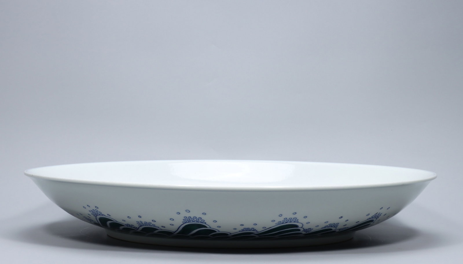 A Exquisite Doucai Dragon Pattern Plate - 7