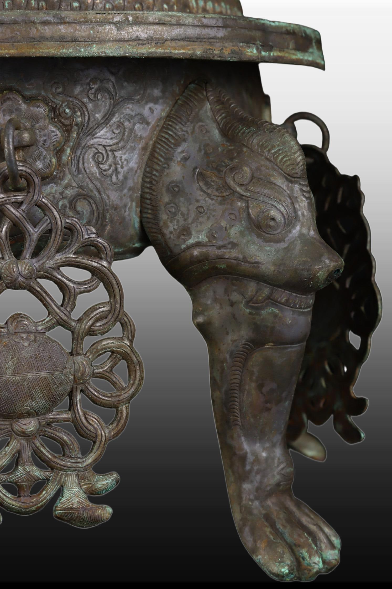 A Exquisite Black Silver Five-legs Censer - 6