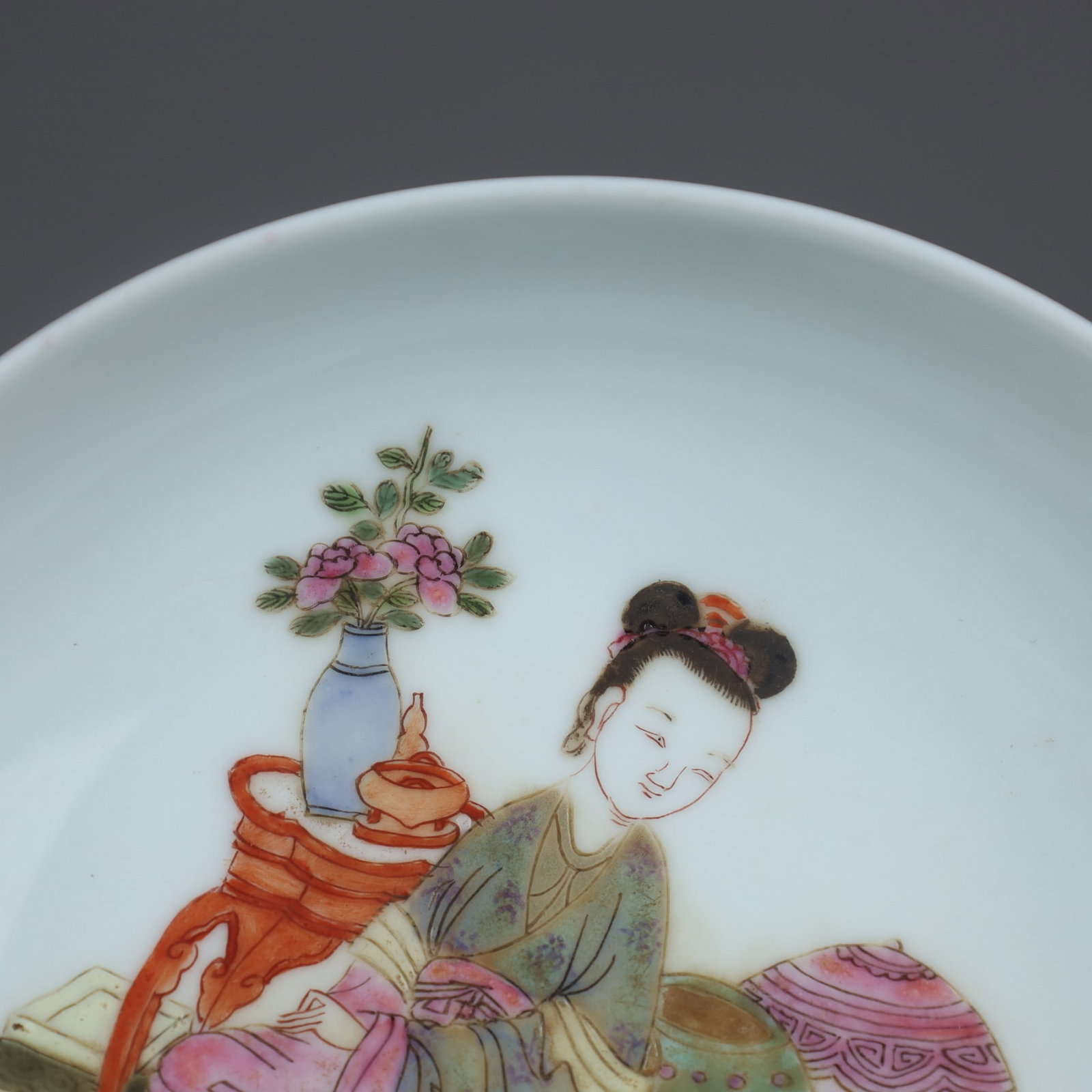 A Exquisite Famille-Rose Figures Pattern Plate - 3