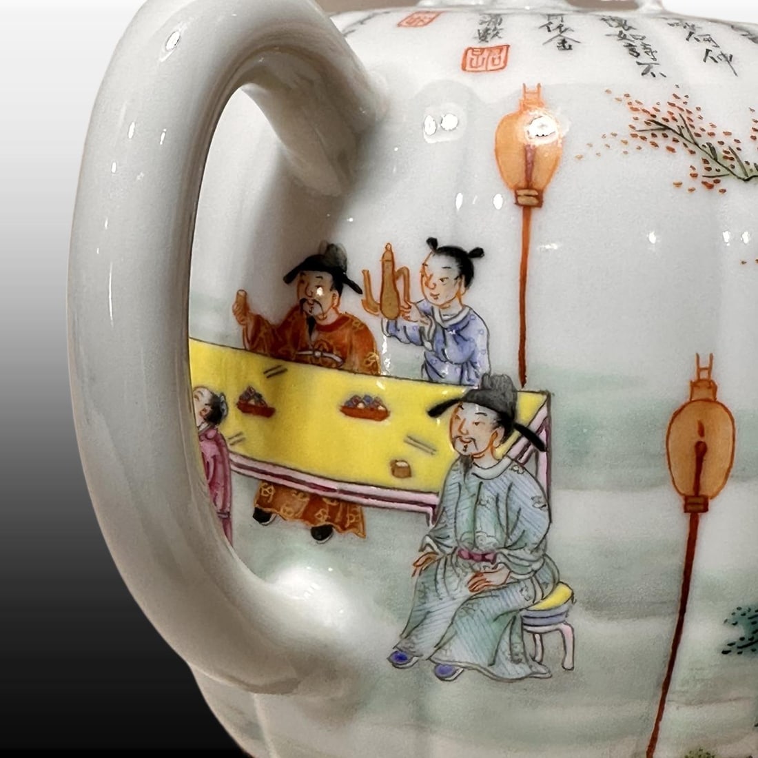 A Exquisite Famille-Rose Figures Pattern Teapot - 8