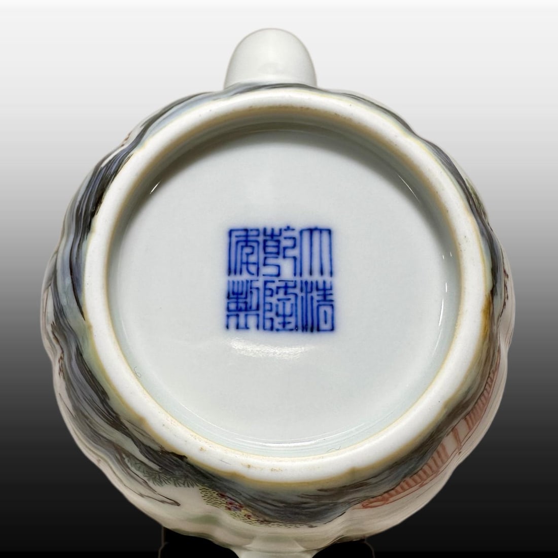 A Exquisite Famille-Rose Figures Pattern Teapot - 9