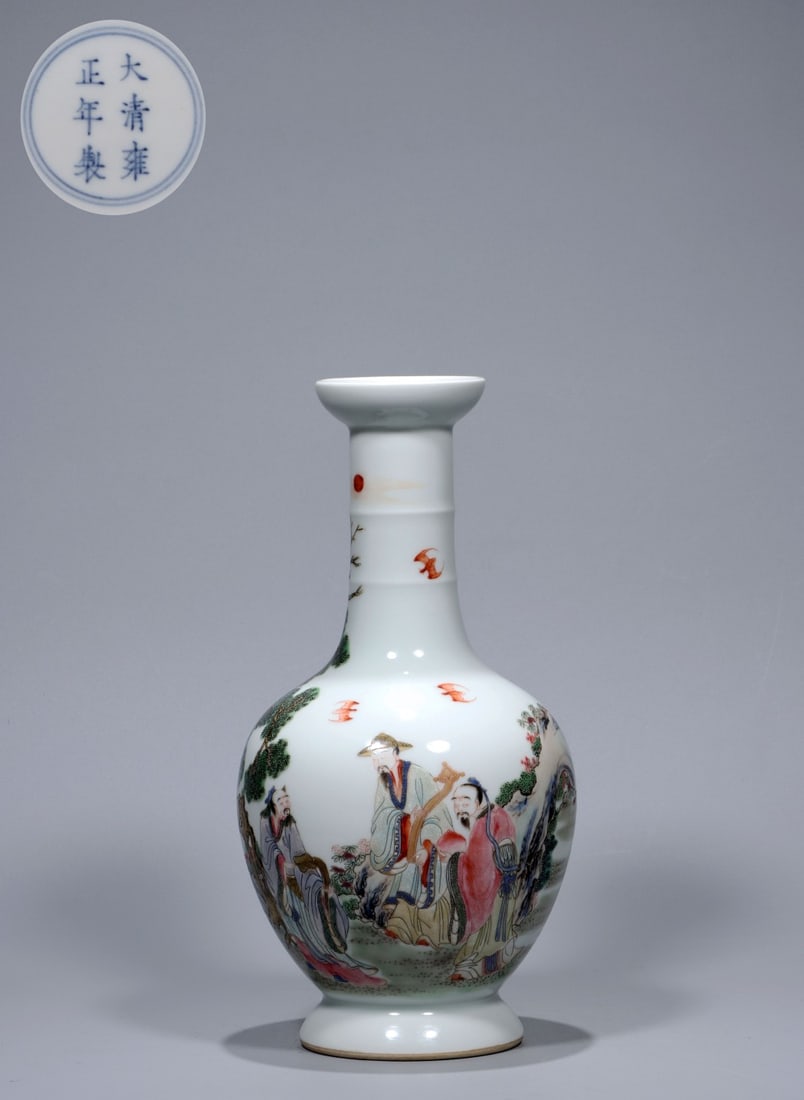 A Exquisite Famille-Rose Landscape and Figures Pattern Vase: A Exquisite Famille-Rose Landscape and Figures Pattern Vase,Qing Dynasty, China,Yongzheng Six-character Mark,Size:11.4inx2.8inx5.9inx3.7in,Weight:1062g 粉彩山水人物