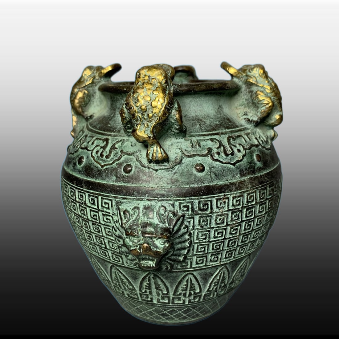 A Exquisite Bronze Golden Toad Jar - 3