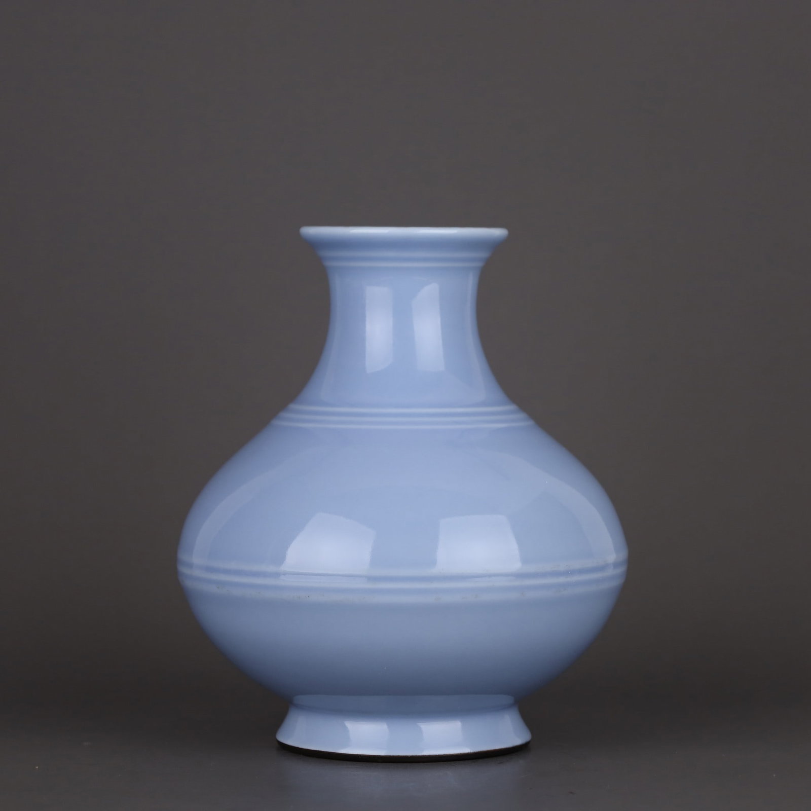 A Exquisite Sky Blue Glazed String Pattern Vase - 2