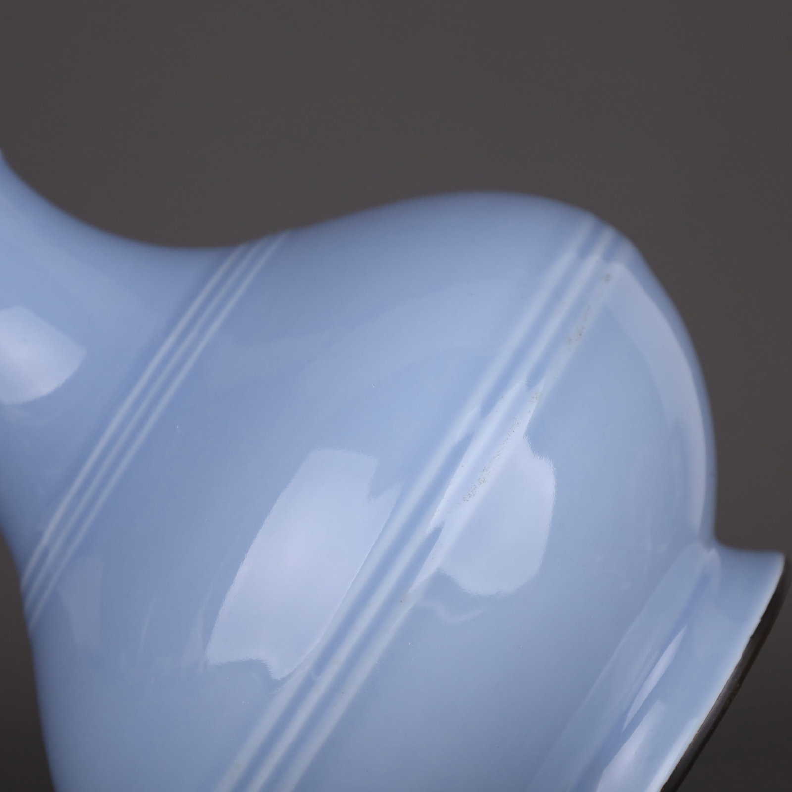 A Exquisite Sky Blue Glazed String Pattern Vase - 9
