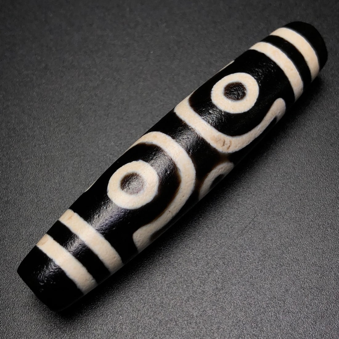 A Exquisite Six-eye Dzi bead - 3