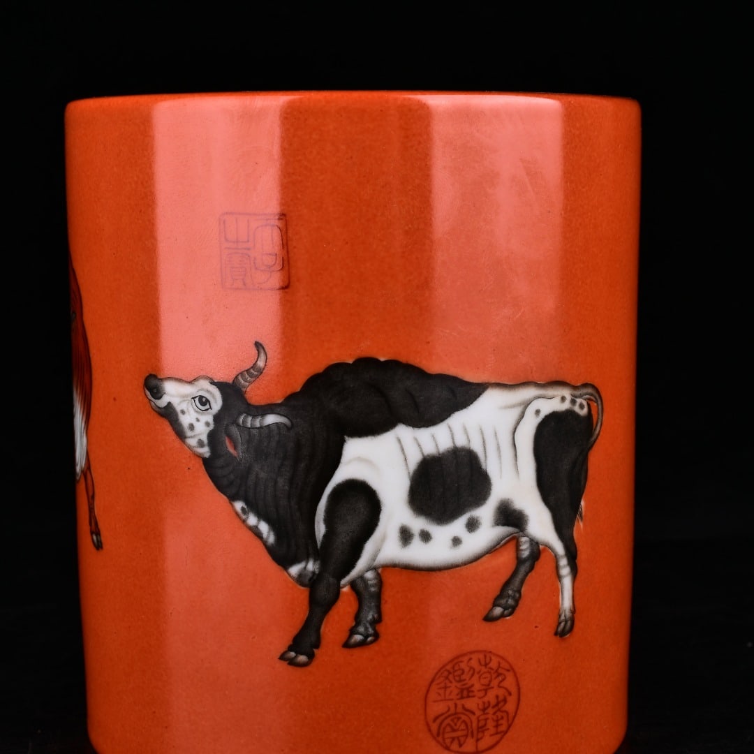 A Exquisite Iron-Red Enamel Buffalo Pattern Brush Pot - 6