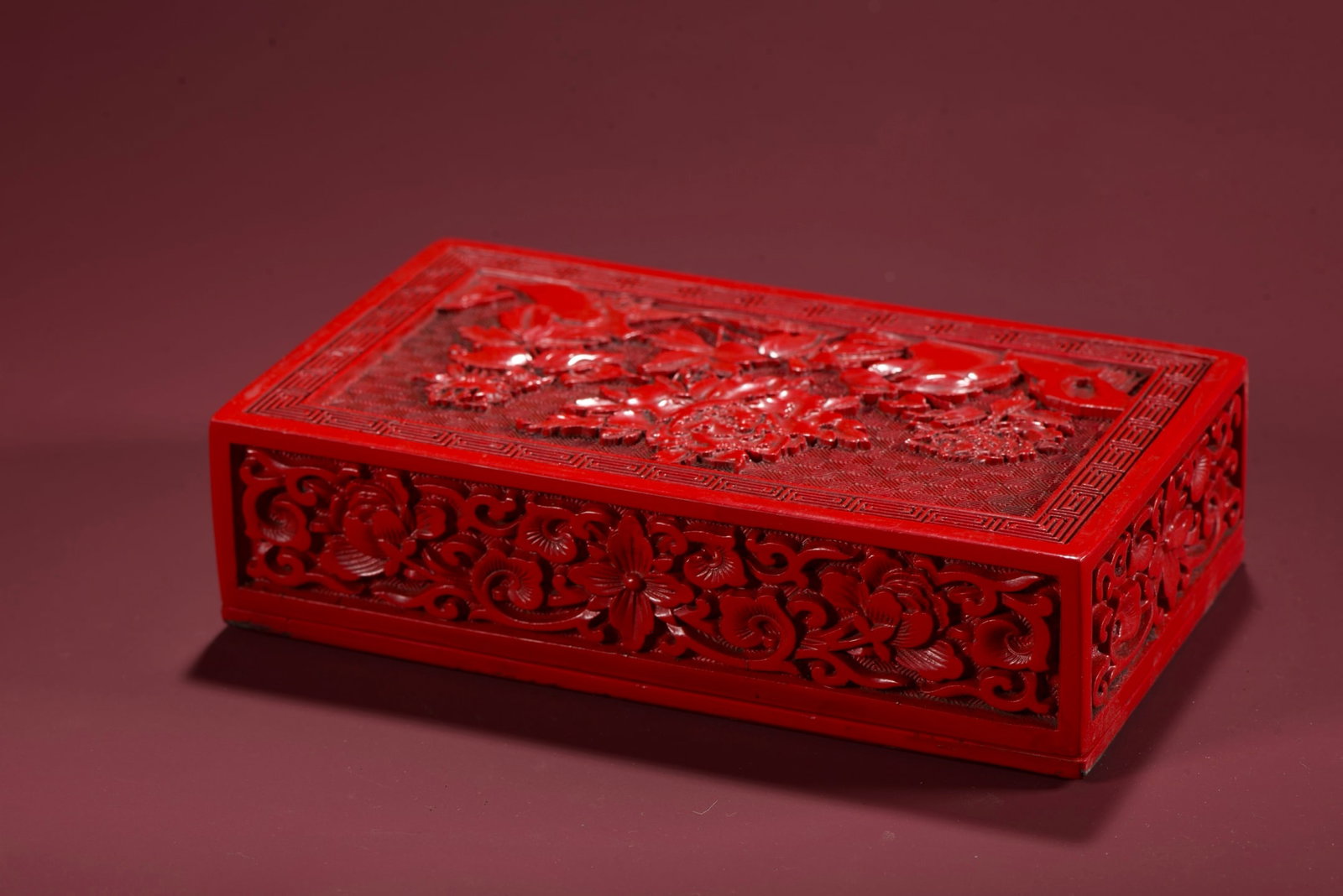 A Exquisite Carved Red Lacquer Flower Pattern Box - 5