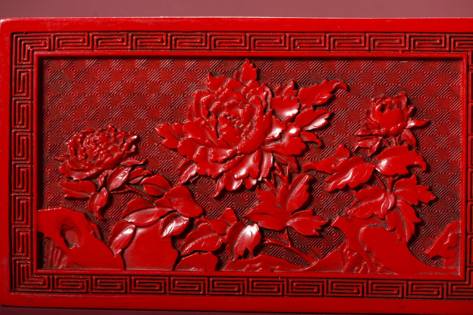 A Exquisite Carved Red Lacquer Flower Pattern Box - 7