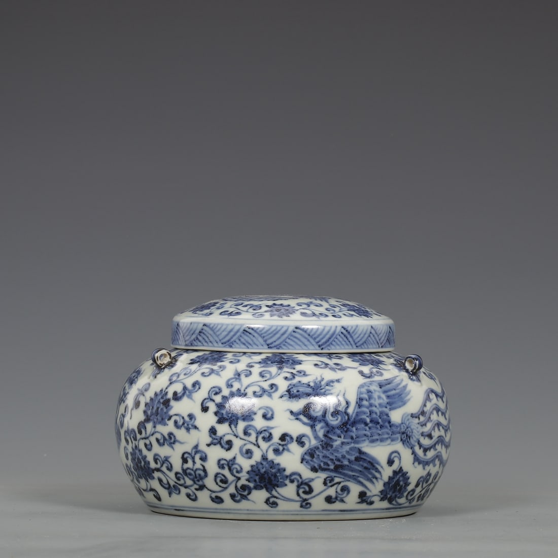 A Exquisite Blue and White Lotus Phoenix Pattern Jar - 5