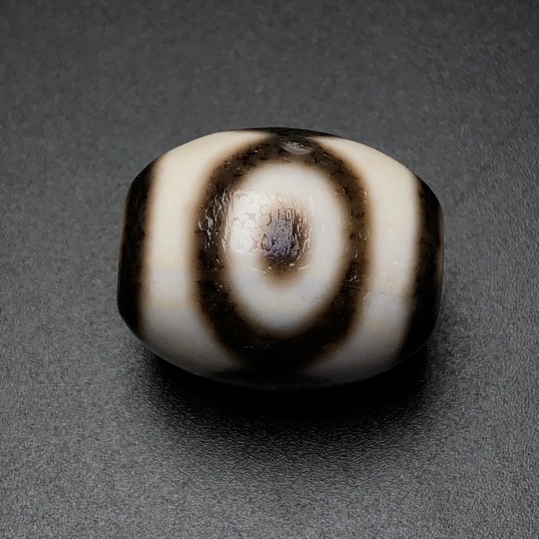 A Exquisite Three-eye Dzi bead - 3