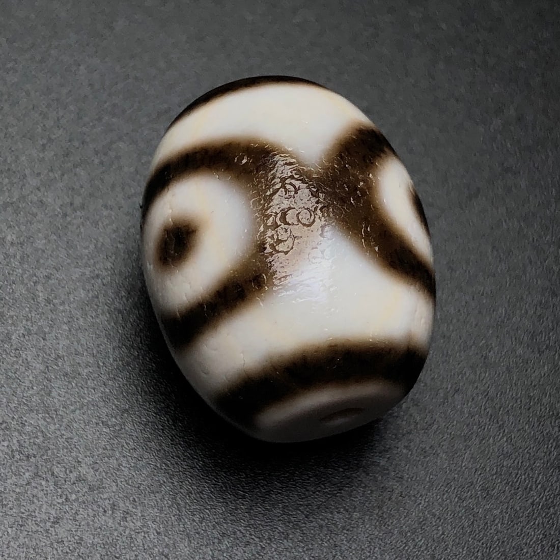 A Exquisite Three-eye Dzi bead - 8