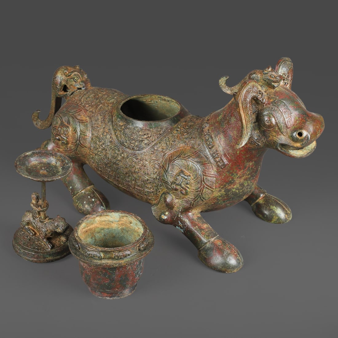 A Exquisite Bronze Beast Candlestick - 7