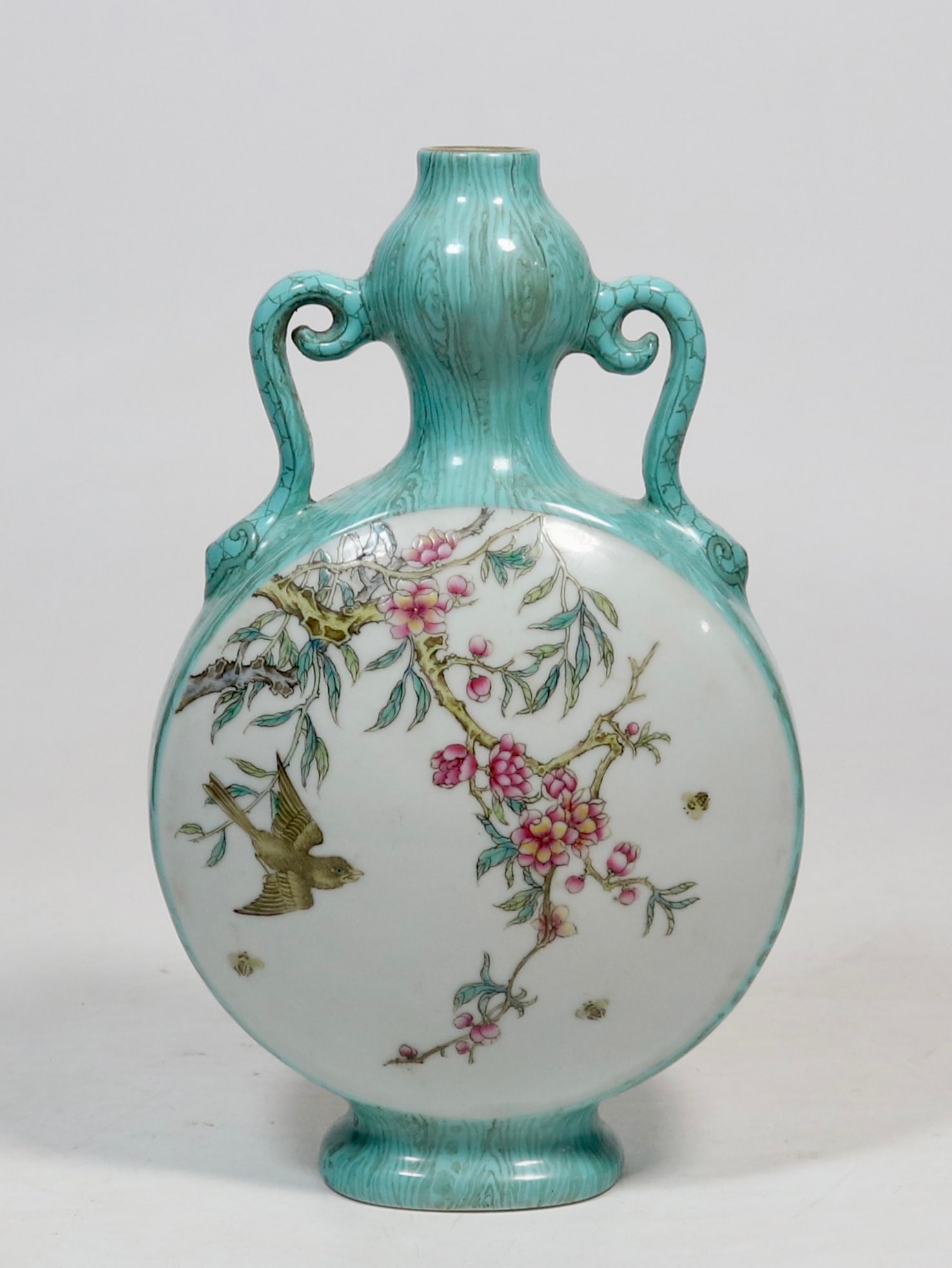 A Exquisite Imitation Wood Grain Glaze Flower and Bird Pattern Vase: A Exquisite Imitation Wood Grain Glaze Flower and Bird Pattern Vase,Qing Dynasty, China,Qianlong Six-character Mark,Size:8.7inx5.3in 木纹釉花鸟纹瓶,中&#