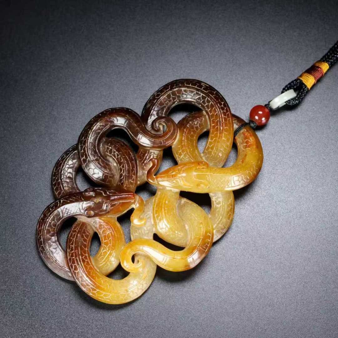 A Exquisite Hotan Jade Snake Pendant - 7