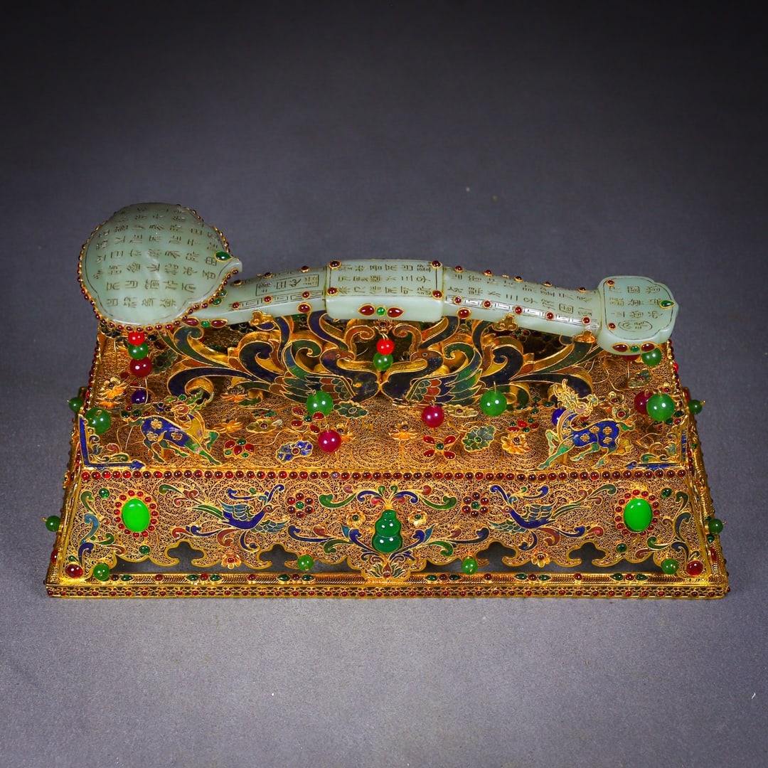 A Exquisite Cloisonné Hotan Jade Ruyi: A Exquisite Cloisonné Hotan Jade Ruyi ,Qing Dynasty, China,Qianlong Four-character Mark,Size:7.9inx9.8in ,Weight:1578g 掐丝和田玉如意,中国