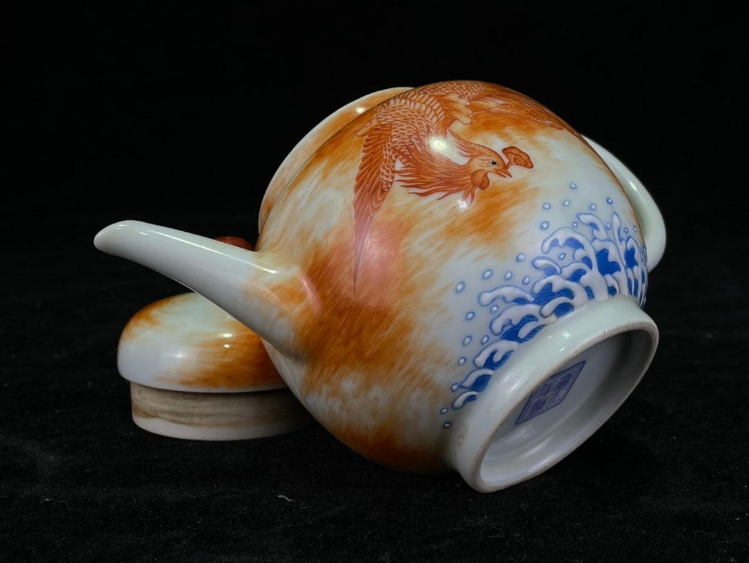 A Exquisite Iron-Red Phoenix Pattern Ewer - 6