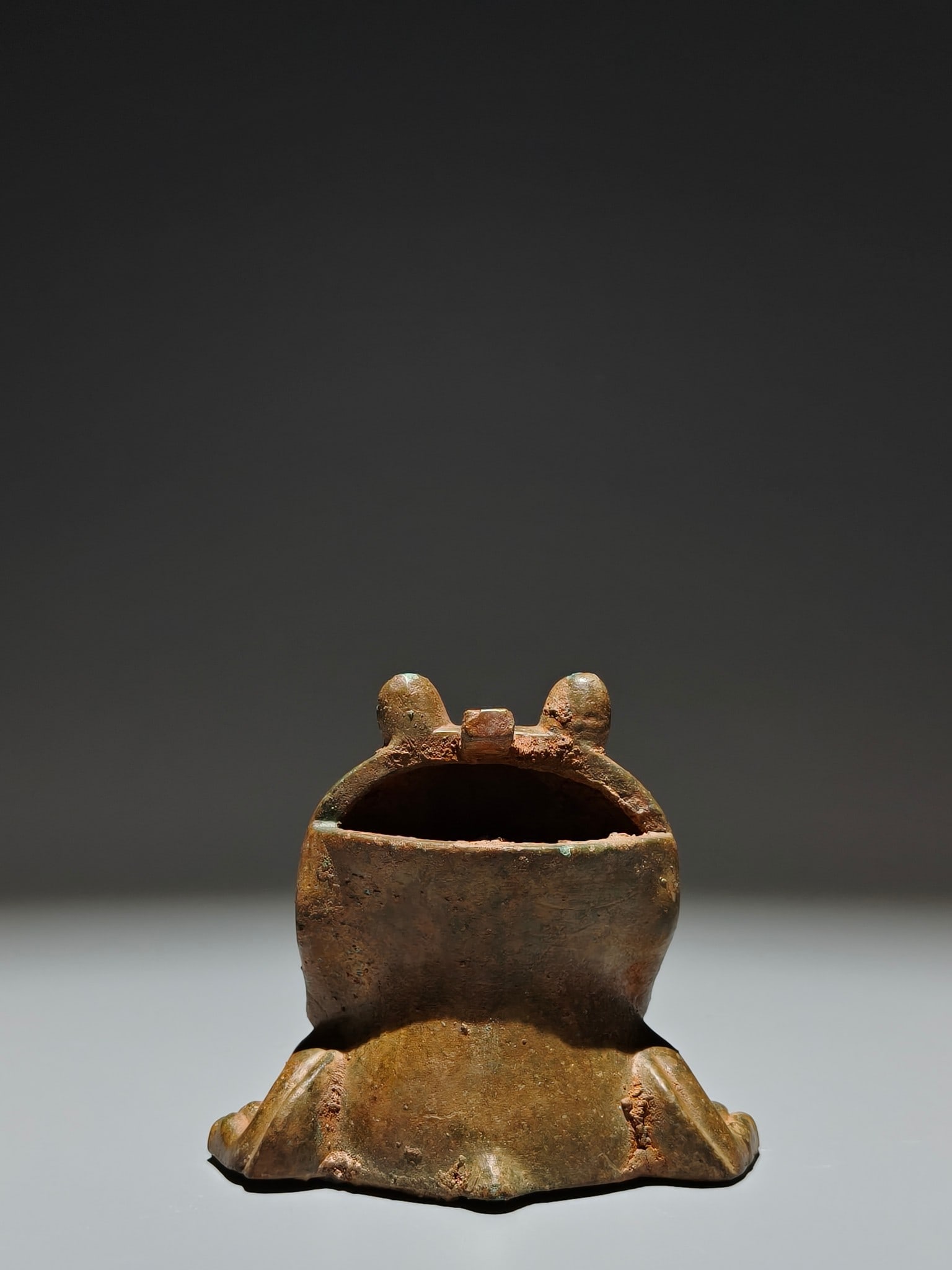 A Exquisite Bronze Bear Ornament - 7