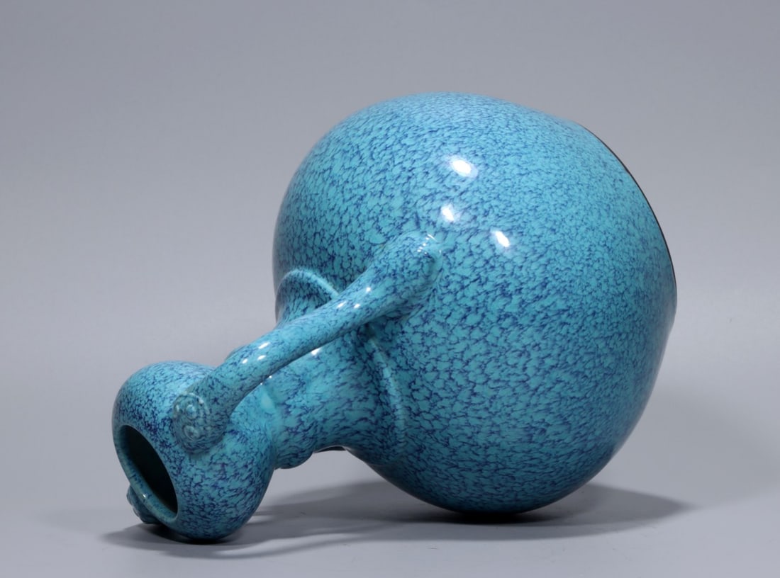 A Exquisite Robin's-Egg-Glazed Ruyi-Ears Vase - 7