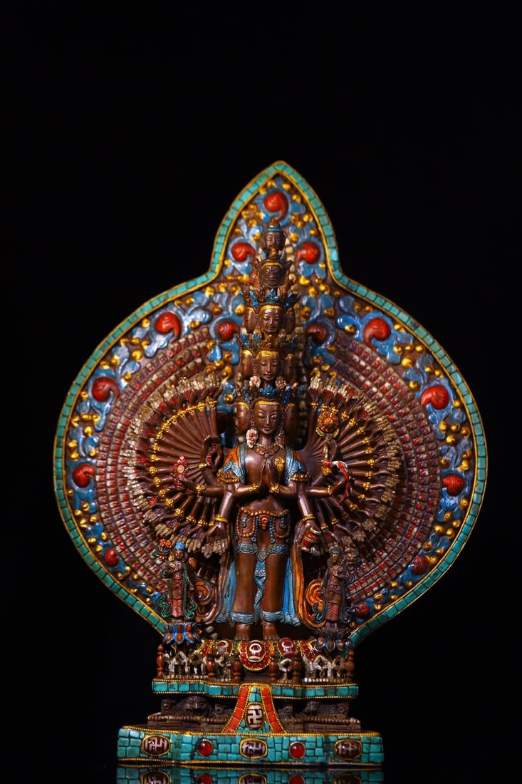 A Exquisite Purple Copper Inlaid Gems Dzi bead Statue of Avalokitesvara Ornament: A Exquisite Purple Copper Inlaid Gems Dzi bead Statue of Avalokitesvara Ornament,Qing Dynasty, China,Size:14.6inx10.6in,Weight:2450g 紫铜镶嵌宝石天珠