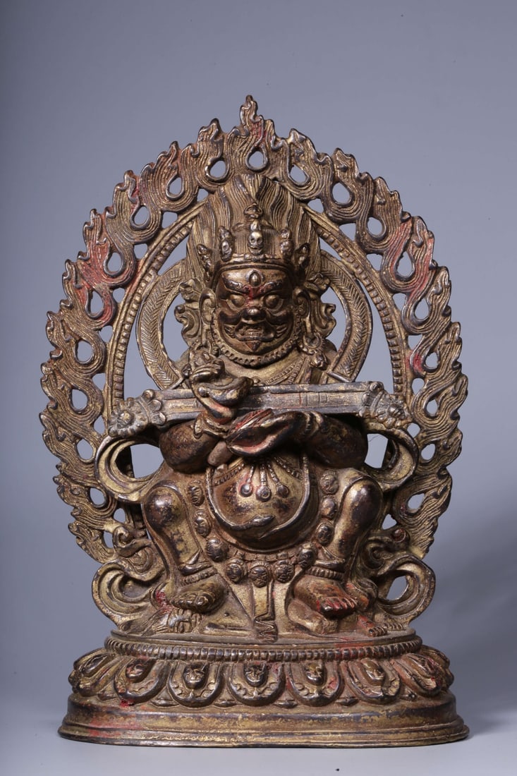 A Exquisite Coppery Lacquered Gilt Buddha statue Ornament: A Exquisite Coppery Lacquered Gilt Buddha statue Ornament,Ming Dynasty, China,Size:6.7inx4.5inx2.6in ,Weight:574g 铜漆金佛像摆件,中国明É