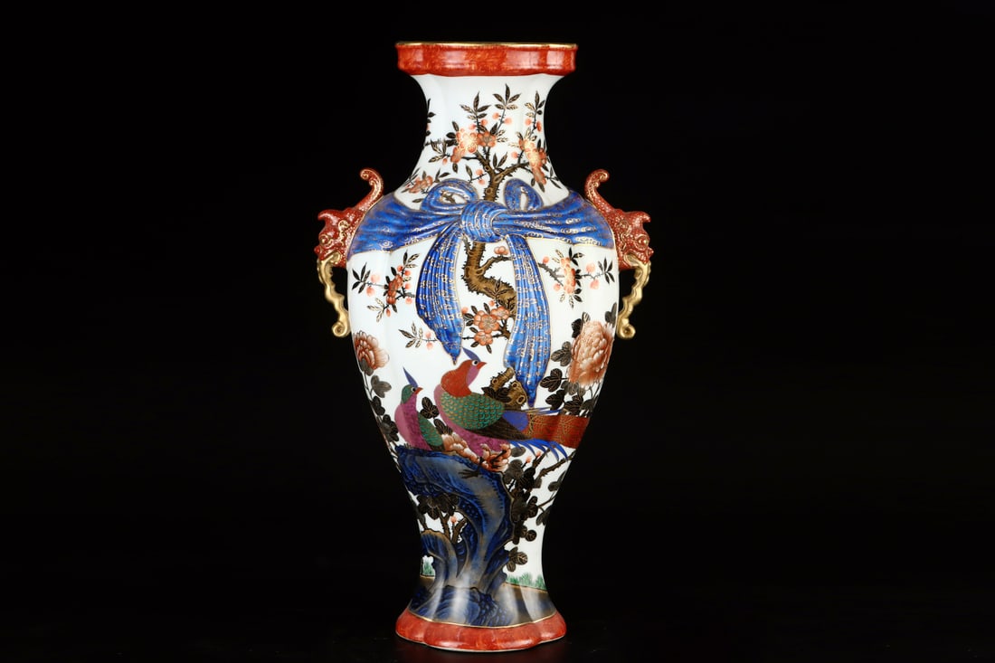A Exquisite Enamel Painted Gold Flower and Bird Pattern Vase: A Exquisite Enamel Painted Gold Flower and Bird Pattern Vase,Qing Dynasty, China,Yongzheng Four-character Mark,Size:14.8inx8.5in 珐琅彩描金花鸟纹瓶