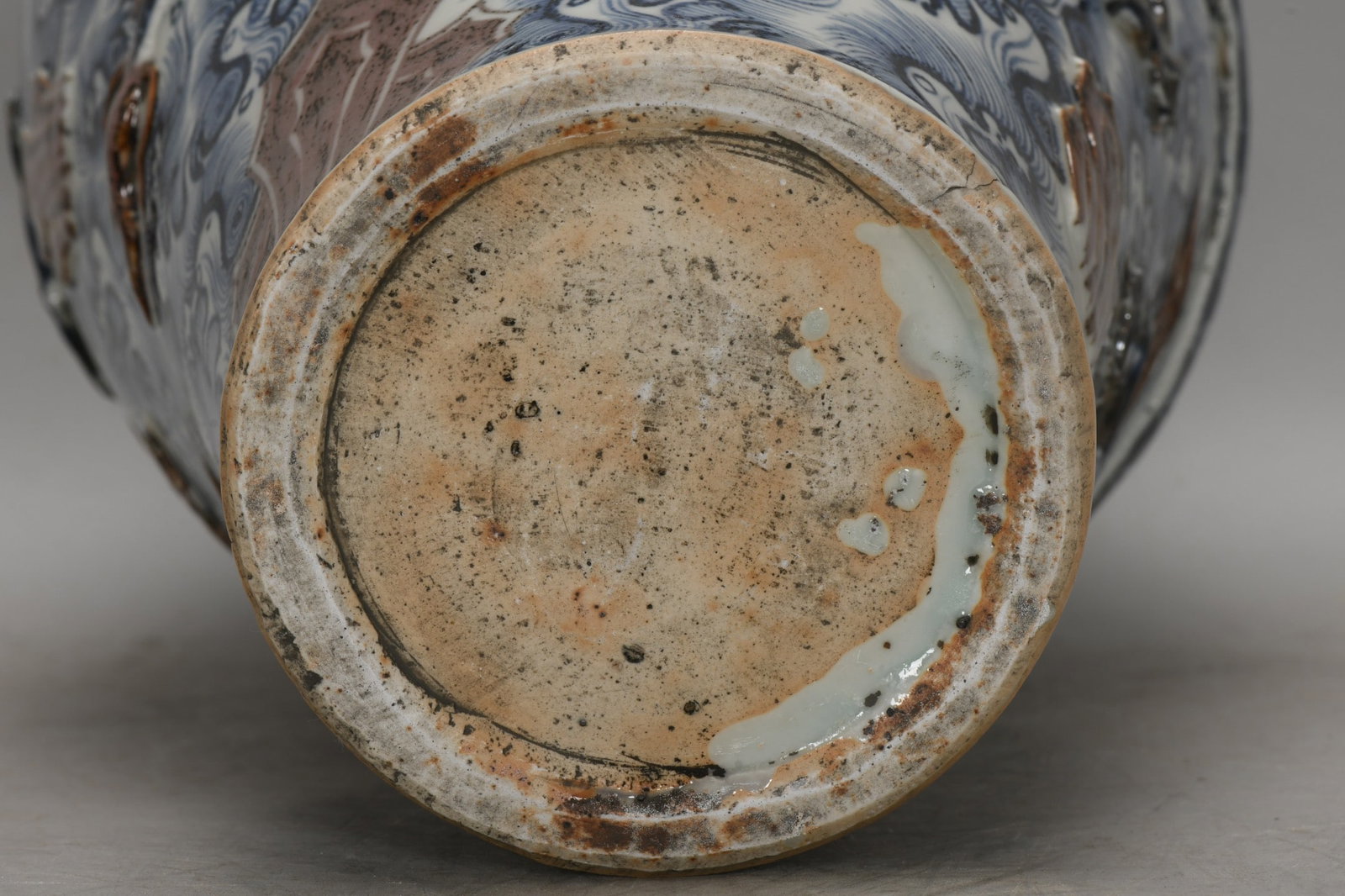 A Exquisite Blue and White Dragon Pattern Vase - 8