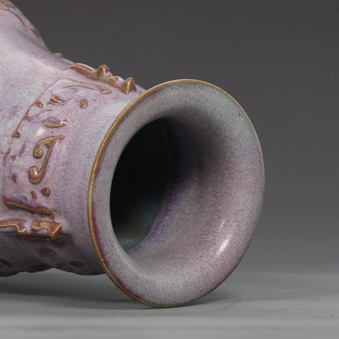 A Exquisite Jun Yao Purple Glazed String Pattern Vase - 7