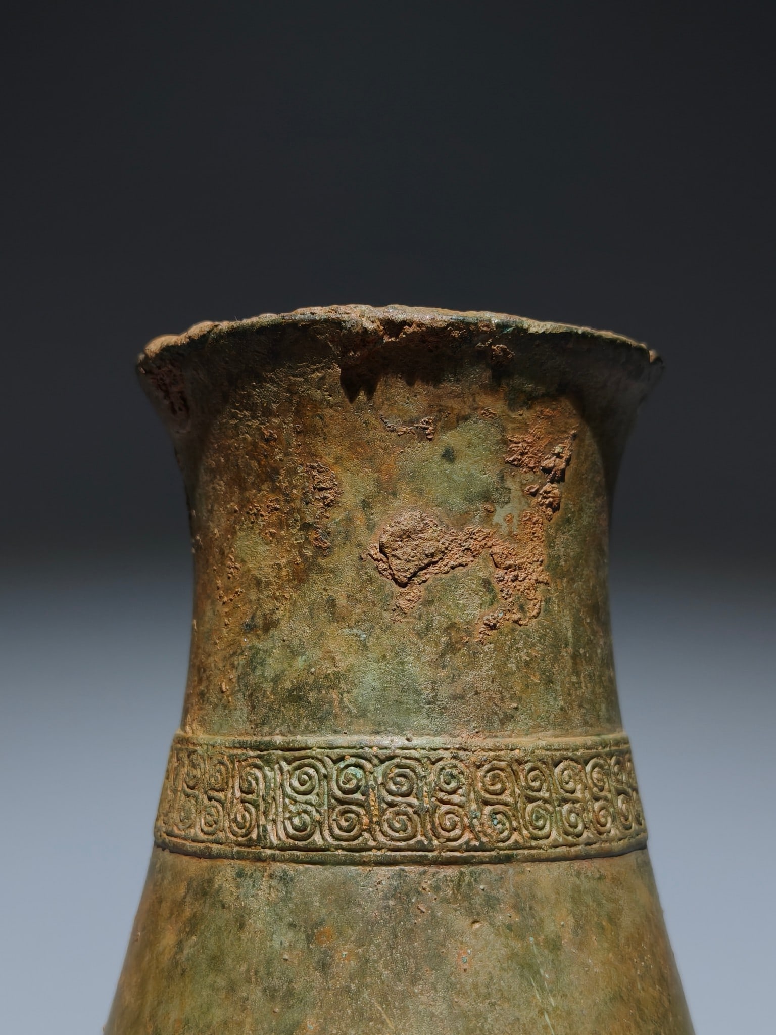 A Exquisite Bronze Pot - 7